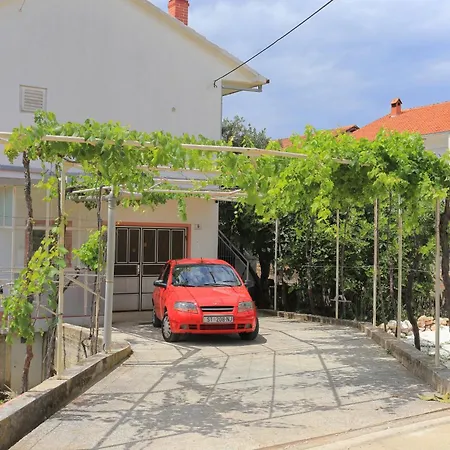 Appartement With Parking Space - 23205 Trogir
